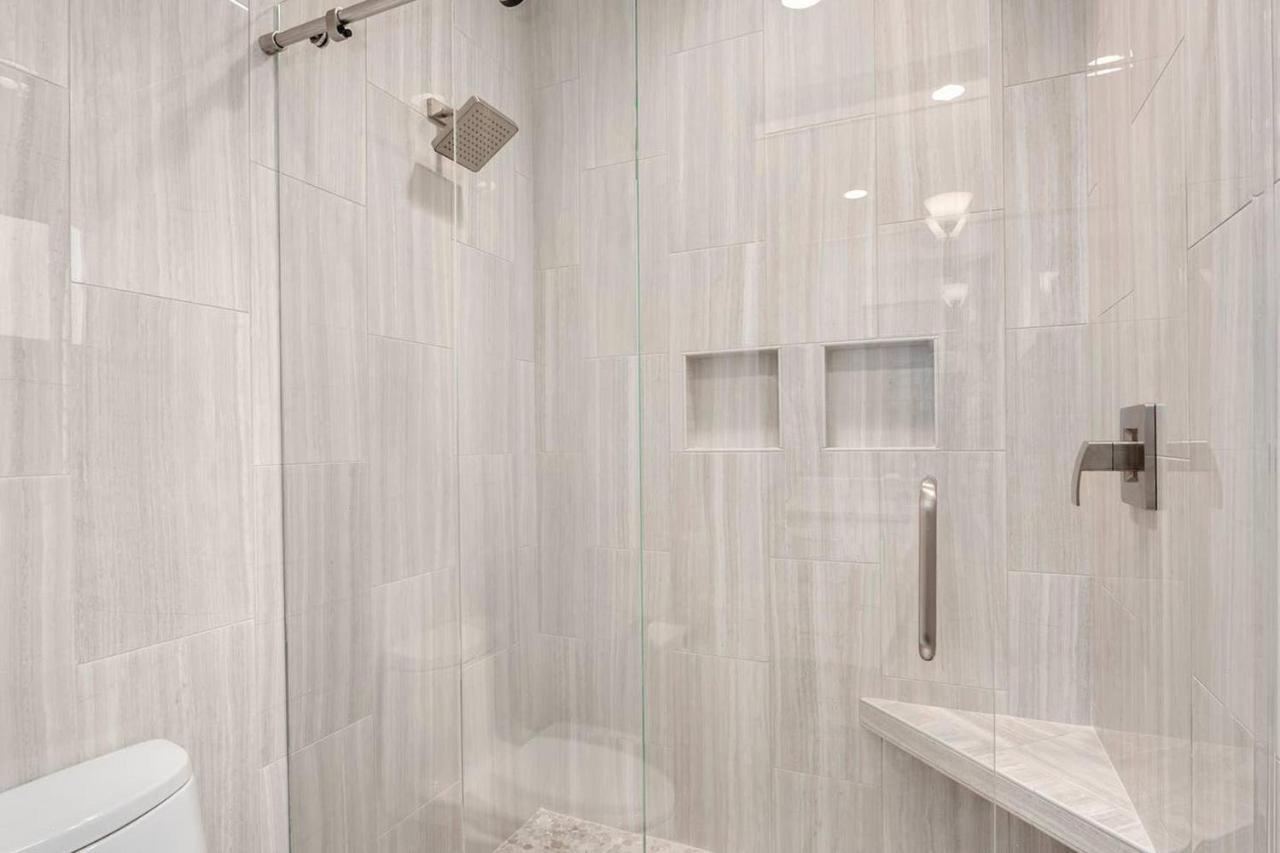 The Tourmaline - Free Guest Bicycles - 3Br Villa Bentonville Exterior photo